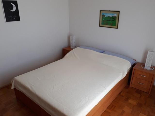 Apartmani Sokol Vrsi Extérieur photo